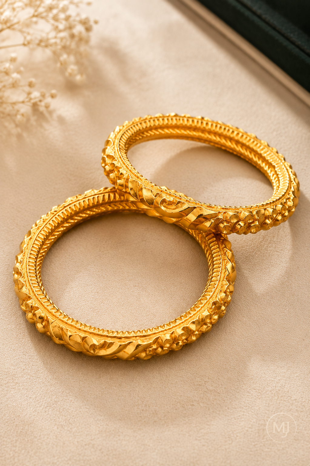 Classic Gold Kada Bangles