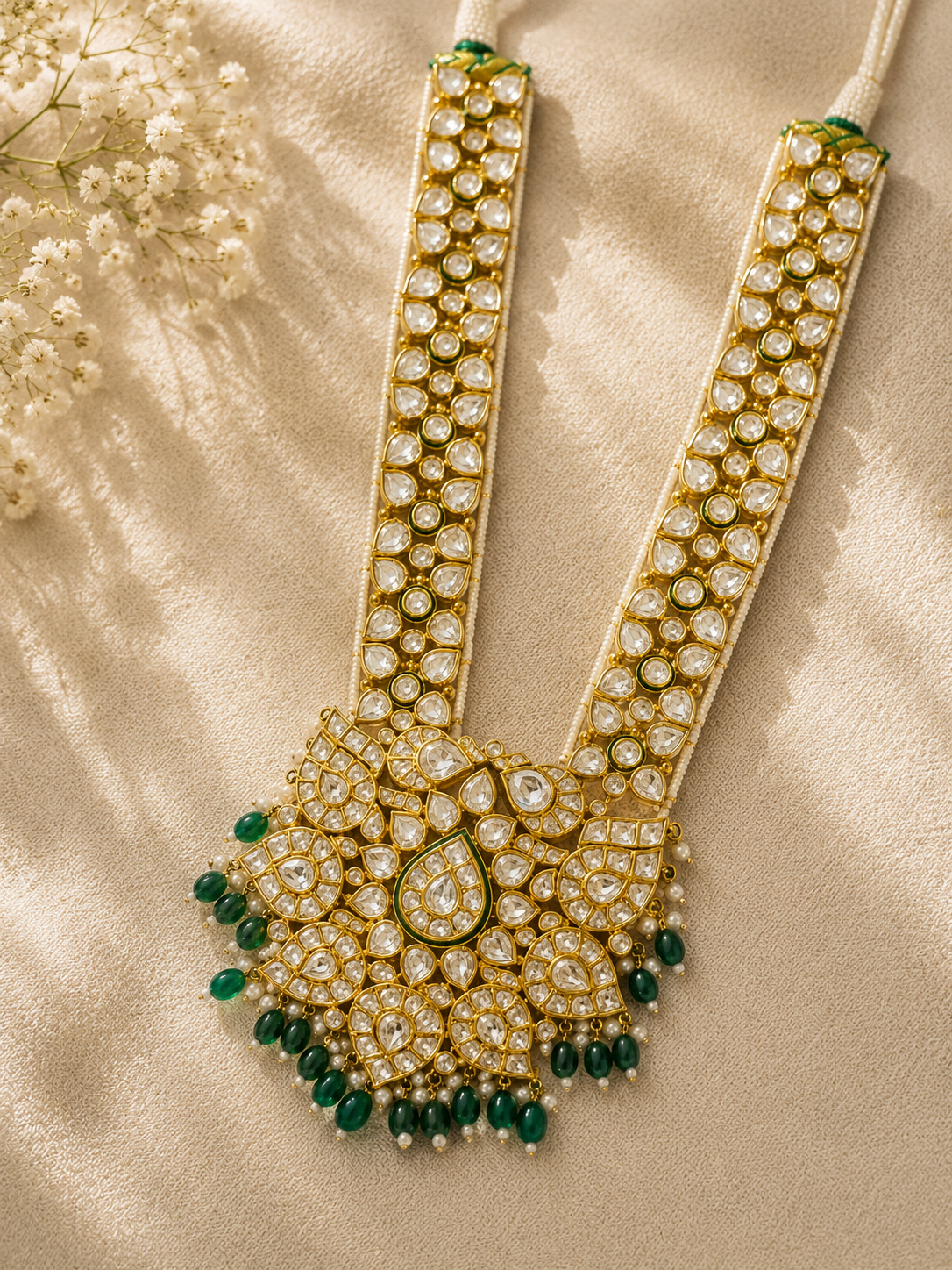 Royal Jadau Emerald Necklace